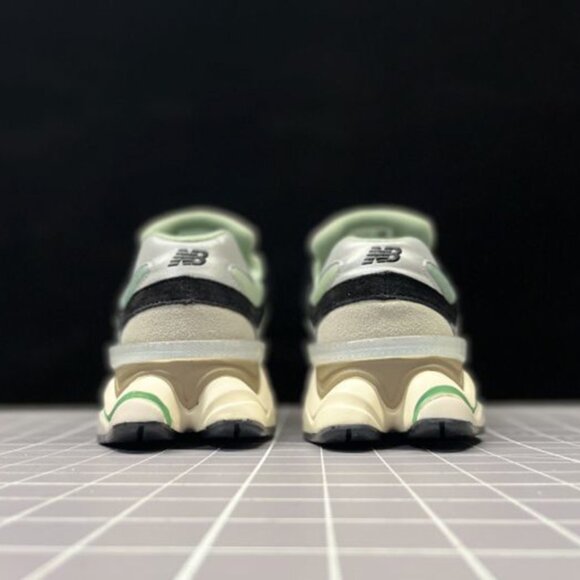 9060 Series Green New Balance Running Shoes - Picture 6 of 6